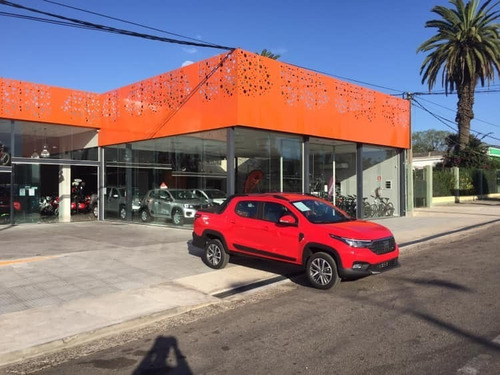 Fiat Strada Volcano 1.3 Doble Cabina