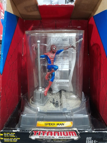 Figura Spiderman Titanium Series, Abierto (Usado)