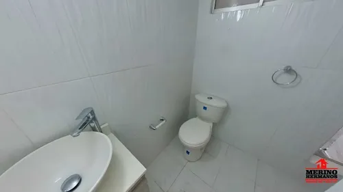 Casa-local En Venta En Medellín - Laureles Lorena