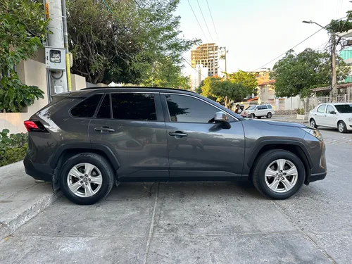 Toyota RAV4 2.0 Xle 4X2 Cvt