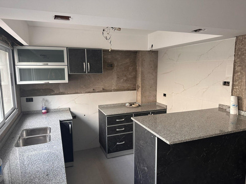 Chalet 5 Ambientes Barrio Naón