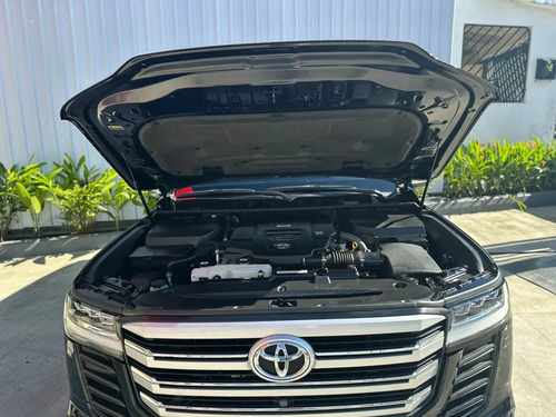Toyota Land Cruiser 300 Vx.r