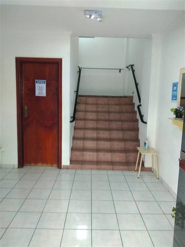 Imagem 5 de 15 de Apartamento Com Um Dormitório, Sala Com Varanda, A 100m Da Praia. - Nff32