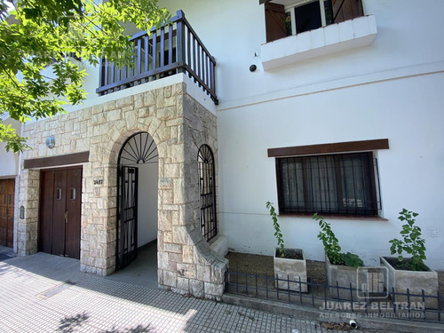 Casa En  Rogelio Martinez 