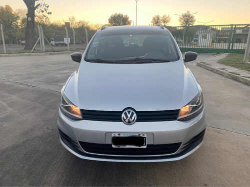 Volkswagen Suran 1.6 Comfortline 101cv 2016