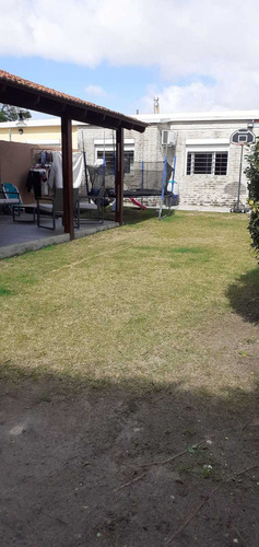 Impecable Casa Muy Soleada Linda Ubicación Buena Oportunidad