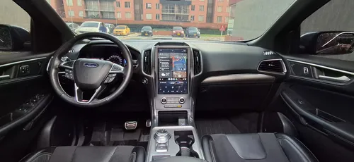 Ford Edge St