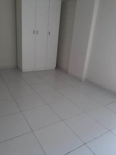 Imagem 7 de 9 de Apartamento Para Venda - 004681