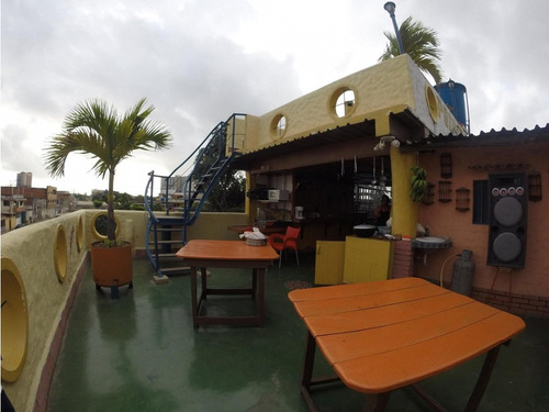 Posada En Venta En Tucacas Cg-8004361