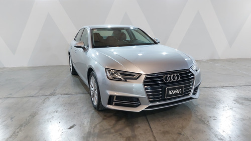 Audi A4 2.0 40 TFSI SELECT DCT