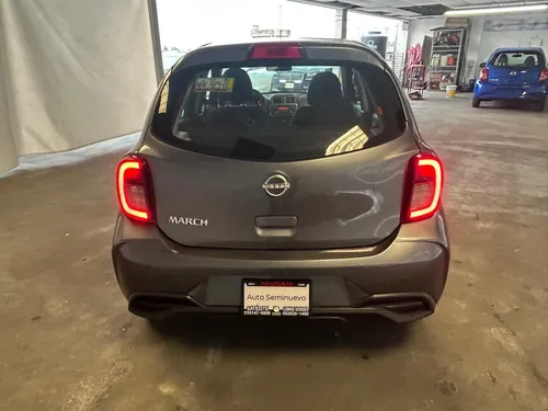 Nissan March 1.6 Sense At