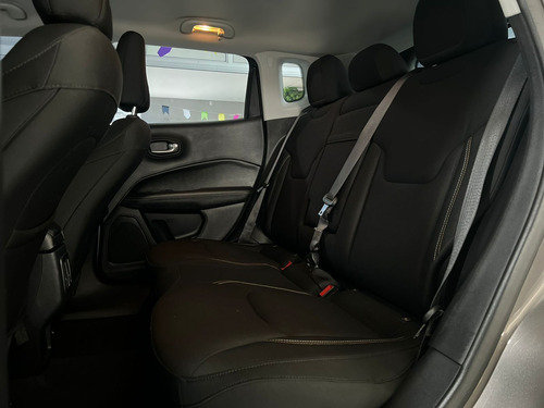 Jeep Compass LONGITUDE 2.0 4x2 Flex 16V Aut.