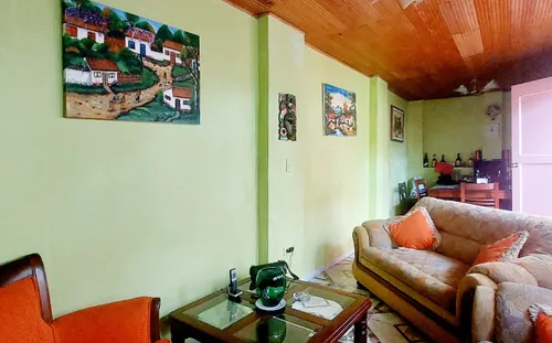 Casa En Venta En Candelaria. Cod V1240009