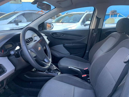 Imagem 7 de 9 de Chevrolet Onix Joy 1.0 2019