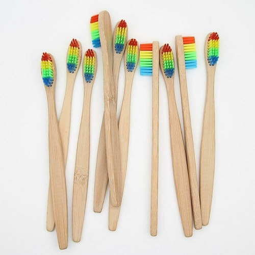 Imagem 2 de 9 de Escova De Dentes De Bambu (5 Unidades)