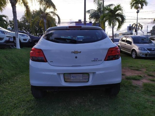 Imagem 6 de 9 de Chevrolet Onix Hatch Ltz 1.4 8v Flexpower 5p Mec.