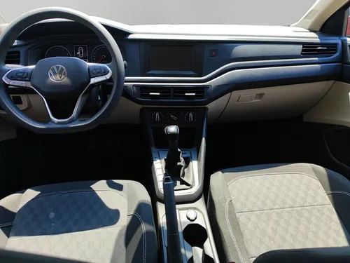 Volkswagen Virtus 4p Trendline L4/1.6 Man