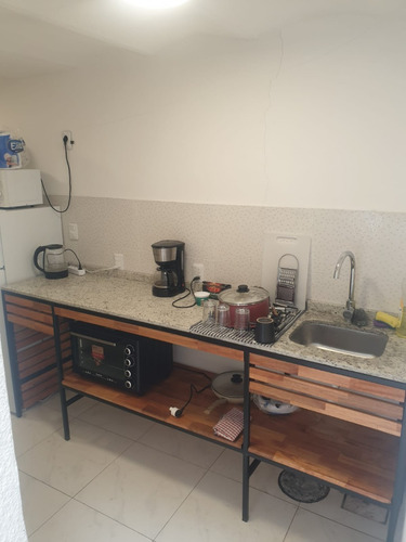 Casablanca - Casa En Planta Baja Al Frente De Estilo, Totalmente Reciclado.