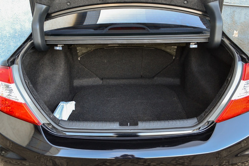 Imagem 12 de 13 de Civic Lxr 2.0 Flex Aut. Top Completão Com Bancos Em Couro