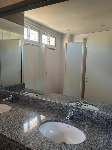 Venta De Oficina 220 M2