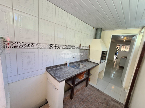 Imagem 3 de 9 de Casa - Nova Petropolis - Ref: 516 - V-516