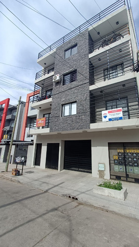 Departamento De 2 Ambientes - Venta Ciudad Evita