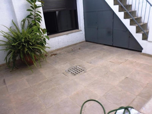 Venta De Casa 4 Dormitorios En Cordón, Excelente Reciclaje!!
