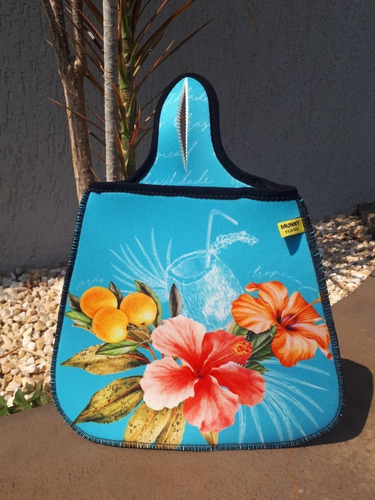 Imagem 8 de 9 de Lixeira Para Veículo Neoprene Lixocar Personalize Triângulos