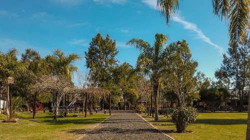 Edificio Comercial / Complejo Turístico En Venta Gualeguaychu