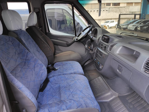 Mercedes Sprinter- 415 Van Luxo Teto Alto 2.2 2010/2011