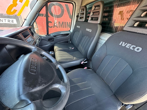 Iveco Daily 35s14 Bau 2013 Completa - Covelp Americana