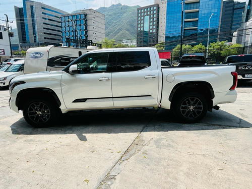 Toyota Tundra 5.7 Limited 4x4 At