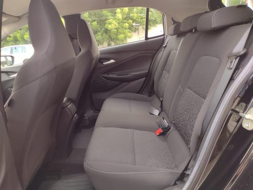 Imagem 6 de 14 de Chevrolet Onix Ltz 1.0 12v Tb Flex 5p Aut. - Preto - 202...