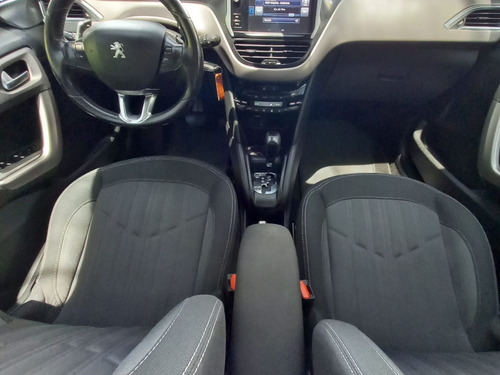 Peugeot 208 1.6 Griffe 16V Flex 4P Automático