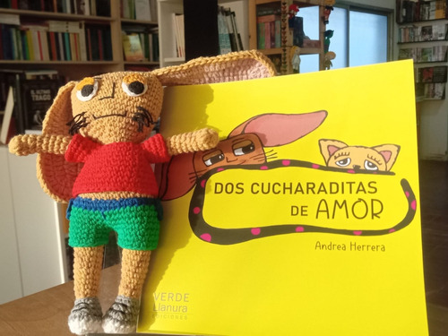 Dos Cucharaditas De Amor, Andrea Herrera Con Amigurumi Inti