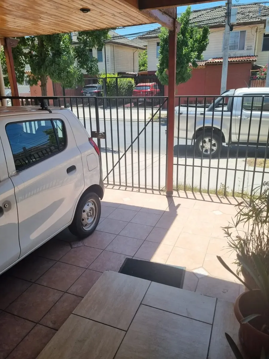 Imagen 2 de 12 de Casa En Venta En Ciudad Satélite, Maipú
