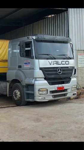 Mercedes Bens Axor 2044 6x2