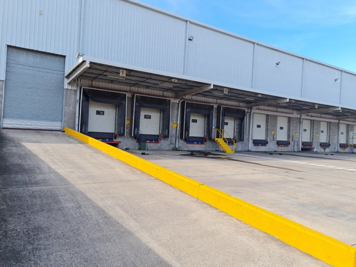 Imagen 2 de 14 de Complejo Logístico 16.800 M² Premium