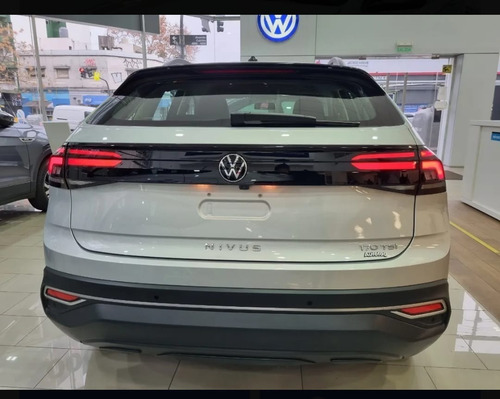 Imagen 14 de 18 de Volkswagen Nivus Trendline 1.0 170tsi