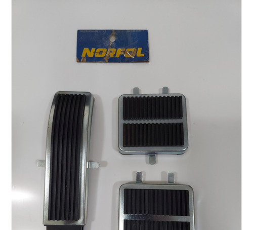 Jg Capa Pedal Norfol Caminhão Mercedes 1113 / 1111 / 1513