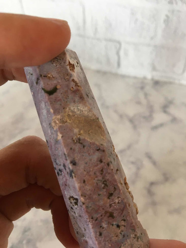 Obelisco De Cuarzo Y Piedra Natural: Jaspe Océano Lila