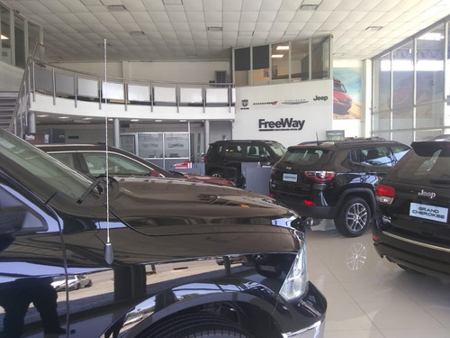 Imagen 21 de 22 de Jeep Commander Limited 2.0td At9 4x4 Stock Fisico! Gp