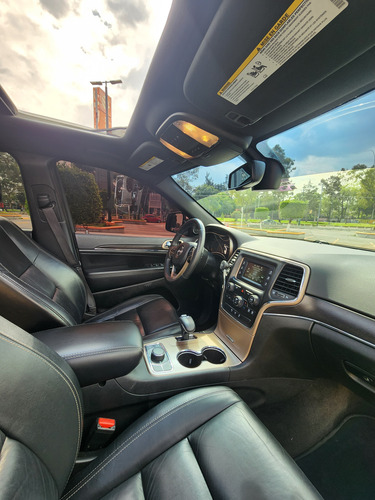 Jeep Grand Cherokee 5.7 Limited Lujo 4x4 At