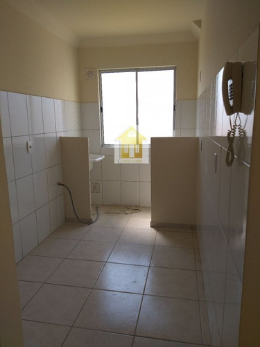Apartamento A Venda No Bairro Santa Cândida Em Curitiba - - 566-1