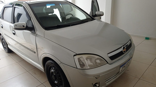 Ford Focus 1.8 5p