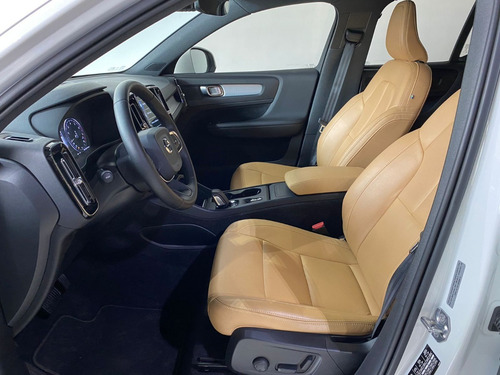 Imagem 9 de 12 de Volvo Xc40 T5 Momentum 2020 Blindada Stark Niiia Impecável