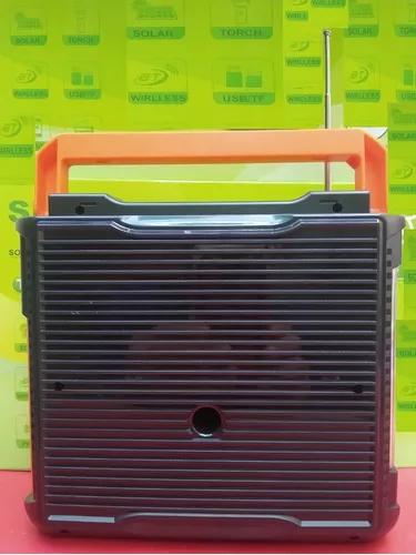 CARGADOR SOLAR Kit completo con cargador Radio Mp3 LUZ MovilTecno 816