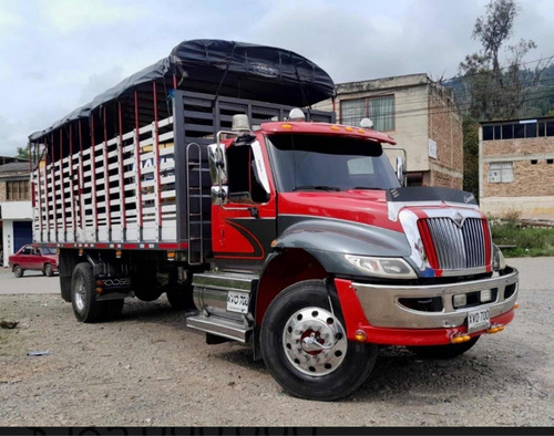 Camion Internacional, Estaca, Modelo 4700