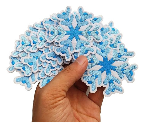 12 Parches Bordados De Copo De Nieve Azul De 2.5 X 2.5 In