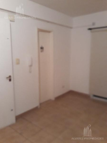 Imagen 9 de 11 de Departamento 2 Ambientes Venta Morón Centro